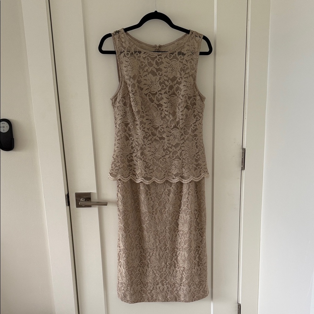 Elegant Lace Sleeveless Dress - Tan